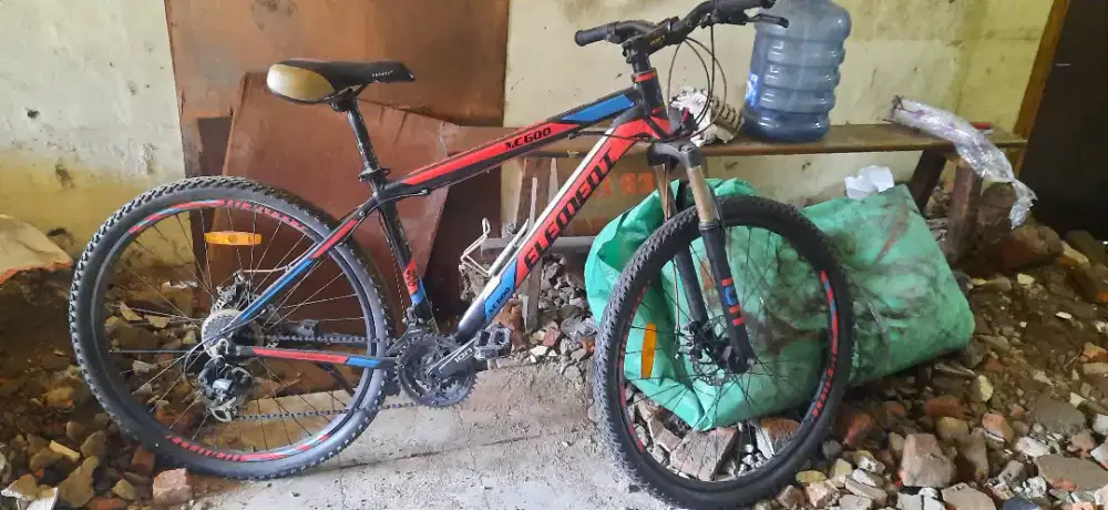 Sepeda gunung MTB element Xc600