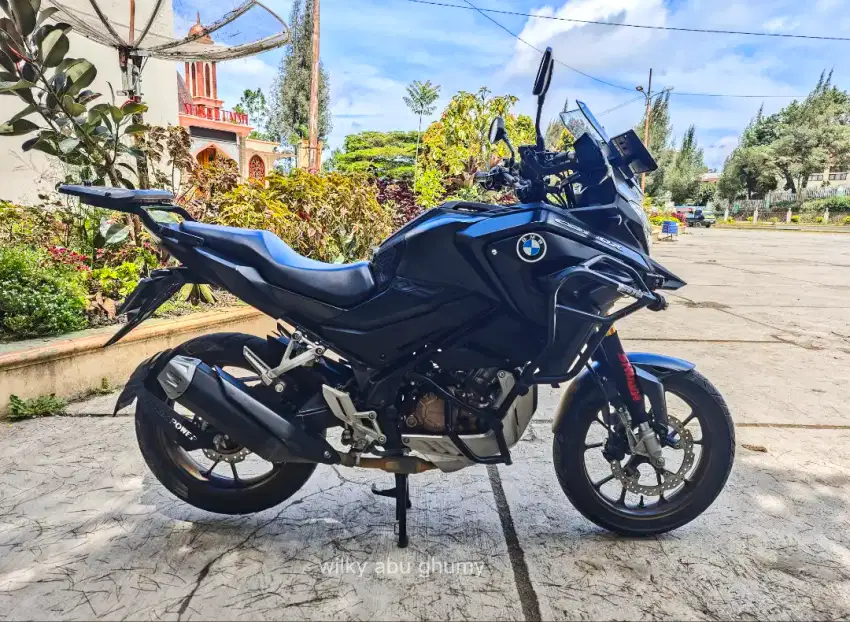 Honda CB 150X SE Full Touring Low KM