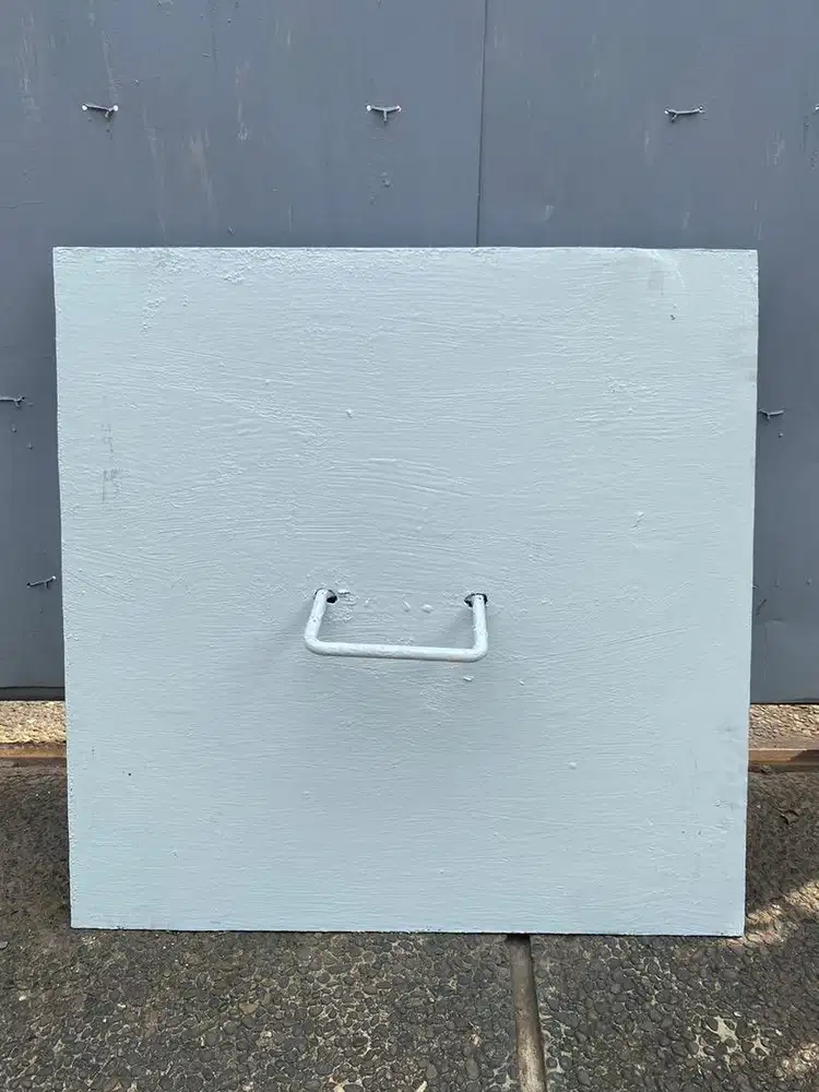 Tutup Plat Besi Tebal Serbaguna Rp 550 rb ( NEGO )