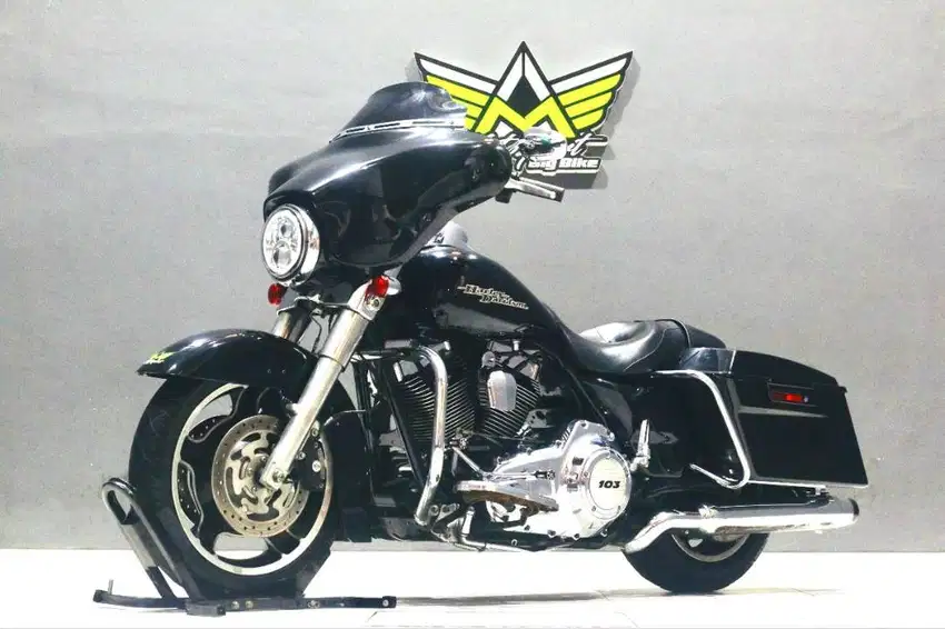 Harley davidson street glide istimewa siap gas murah