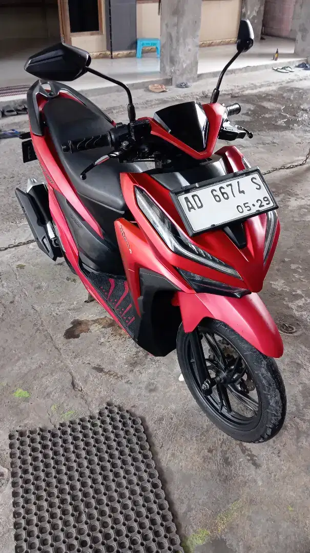 Jual motor HONDA VARIO 150 thn 2019