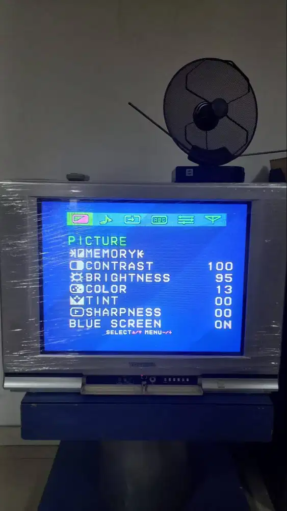 TV Toshiba Model No. 29VZ6EI