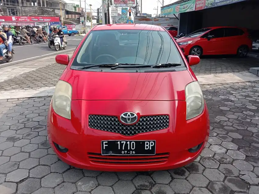 Yaris 1.5 E Matic 2006 MURAH