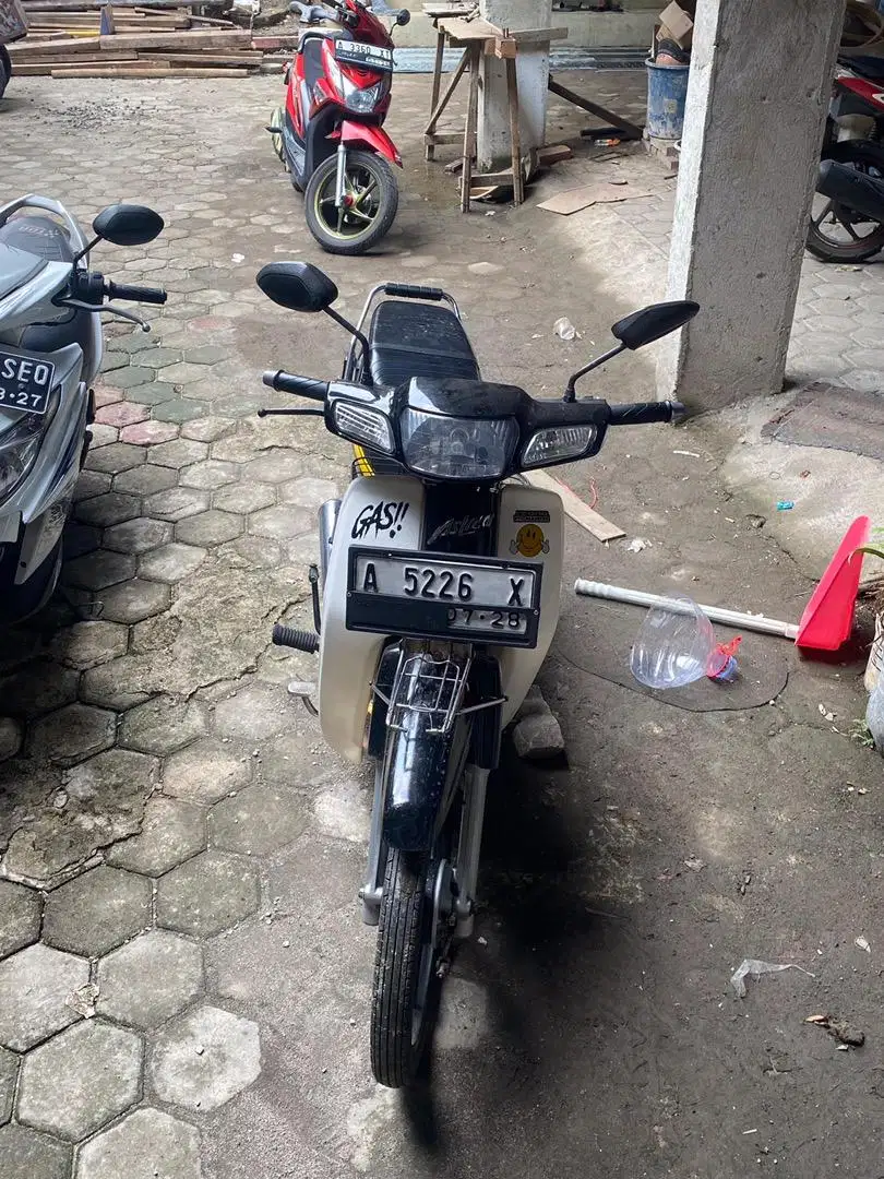 Jual motor astrea legenda ss lengkap