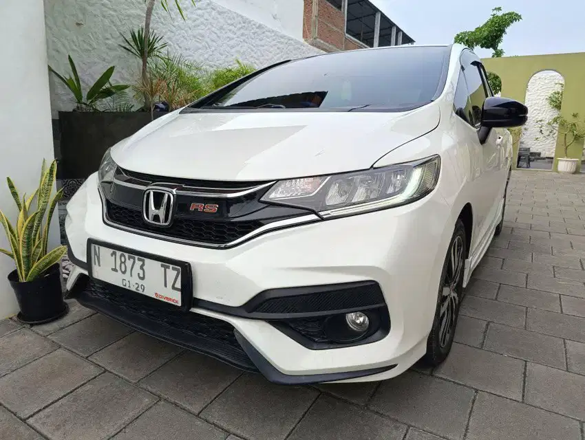 jazz rs 2019 tgn1 km40rb istimewa