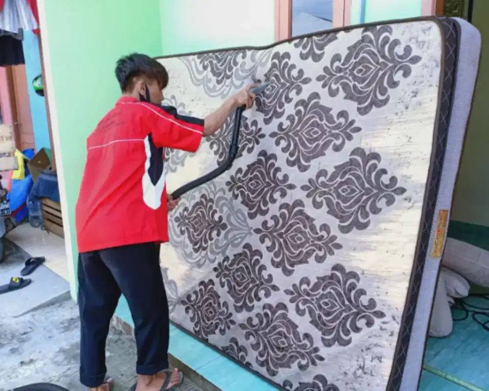 Jasa cuci sepringbed jok mobil cuci sofa genral cleaning