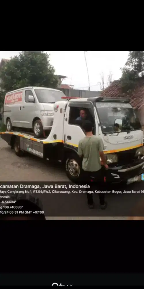 Cari pekerjaan sebagai drever barang ada bosku