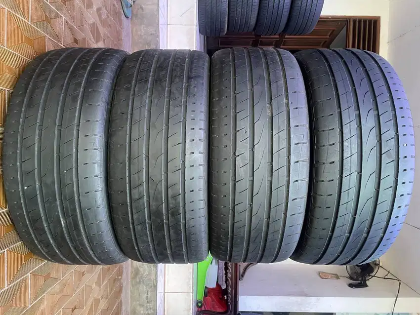 Ban Continental Ultra Contact 6/UC6 255 50 r19 4pcs