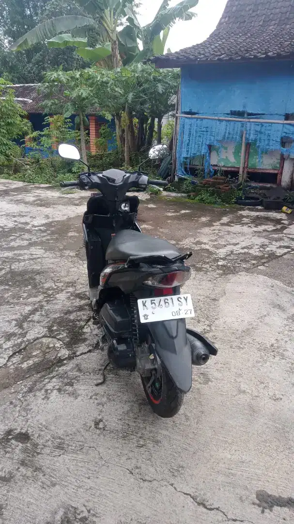 di jual Yamaha
 mio z tahun 2017
surat lengkap pajak off