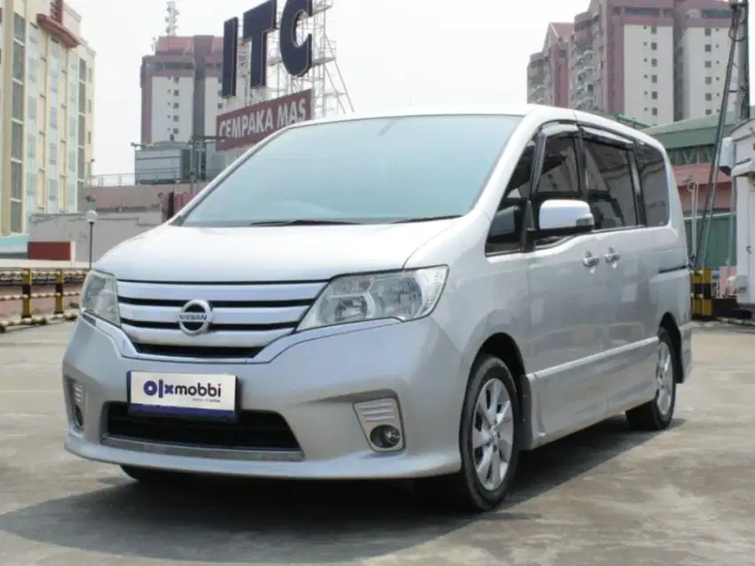 Harga Termurah TDP 6,JT Nissan Serena 2.0 Highway Star Bensin-AT 2013