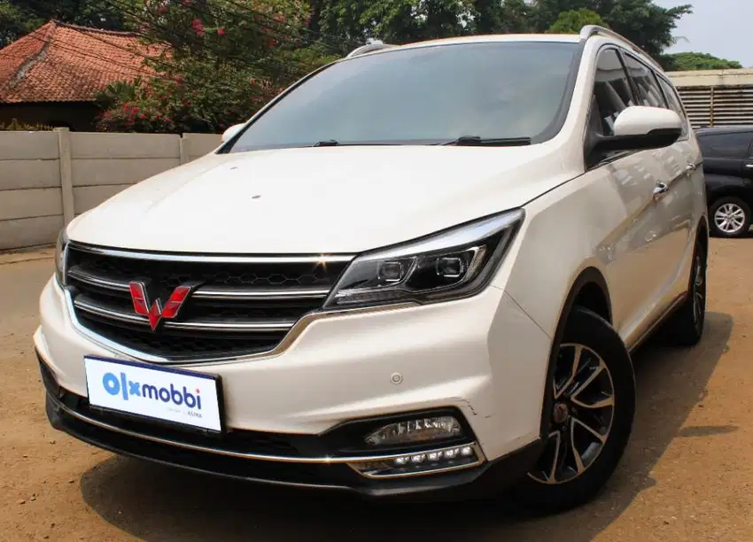 DP Rendah Wuling Cortez 1.8 L Lux AMT Bensin-AT 2018 NSRSUS CRS