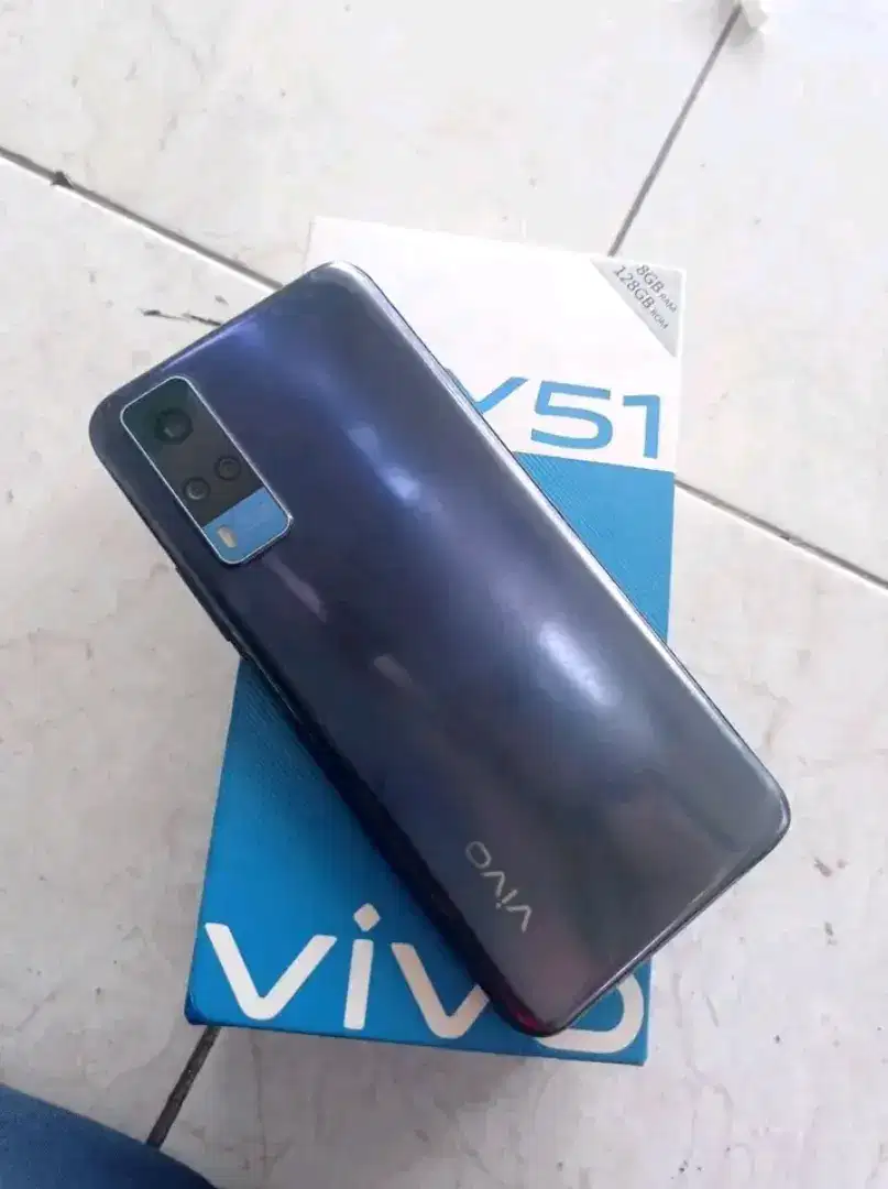 Vivo y51 ram 8/128 fulset