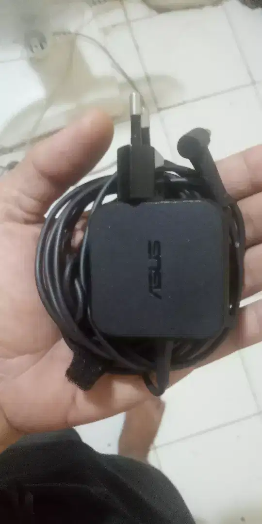 ADAPTE ASUS BAWAAN CHARGING LOBANG KECIL