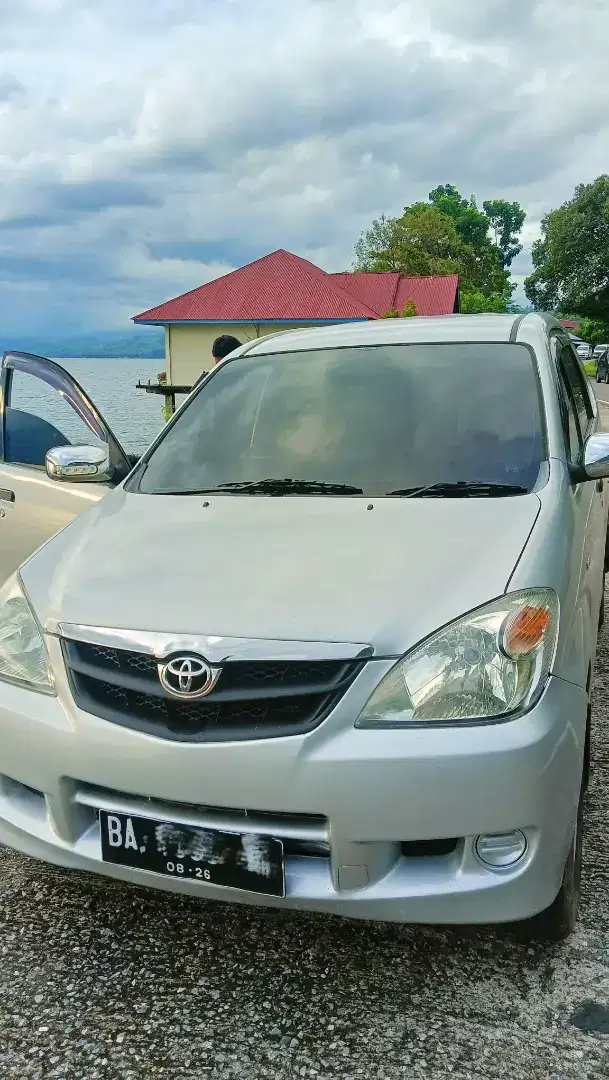 Avanza E M/T 2011 Silver