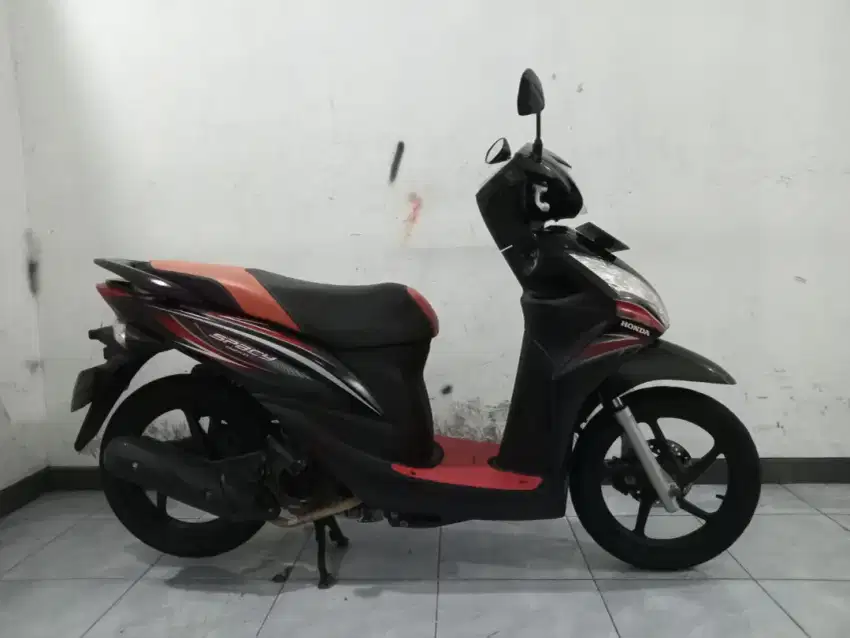 di jual Honda specy 2011 ss lengkap hidup plat panjang AE Ngawi