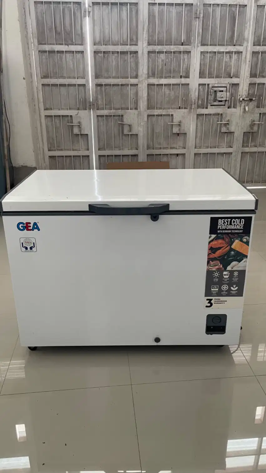 FREEZER GEA 330L