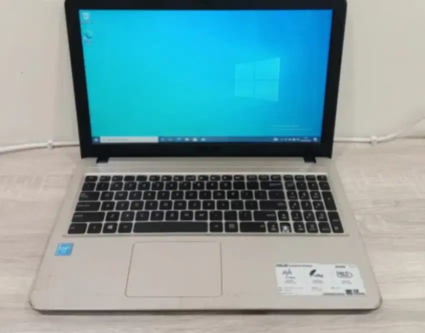 Asus x540sa SSD 256gb ram 2gb harga net