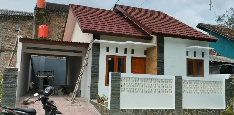 Rumah Baru Asri Di Dekat Pasar Ngino, Seyegan, Sleman