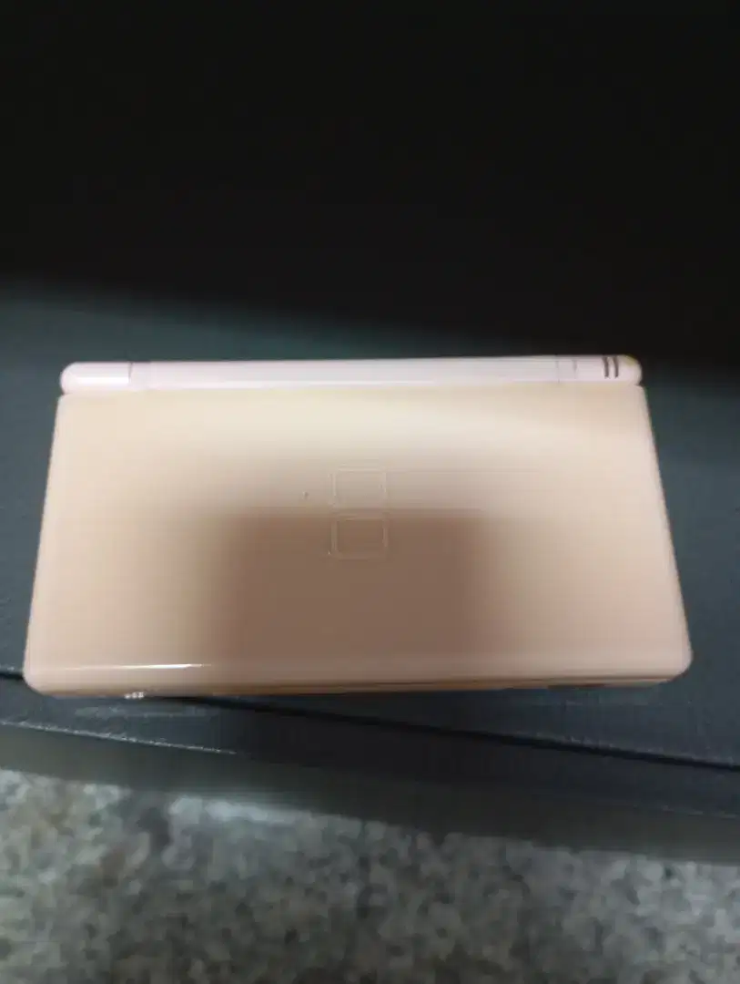 Nintendo DS Lite