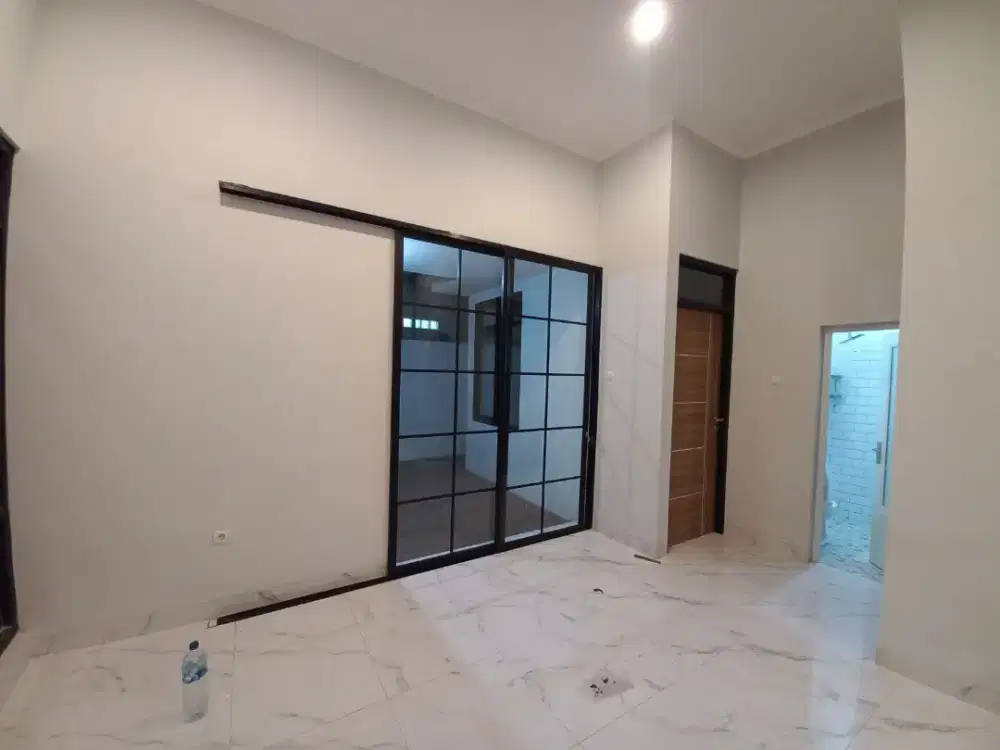 Pintu Aluminium Sliding Double Ornamen