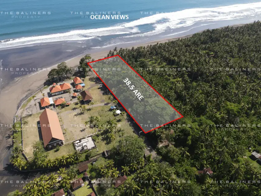 EXPANSIVE FREEHOLD LAND OFFERING SWEEPING OCEAN VISTAS