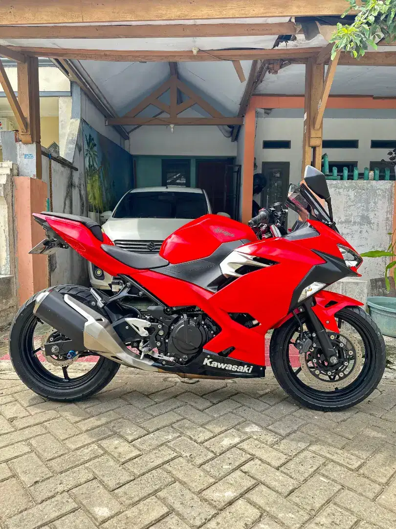 Ninja 250 fi LOW KM 2RB!