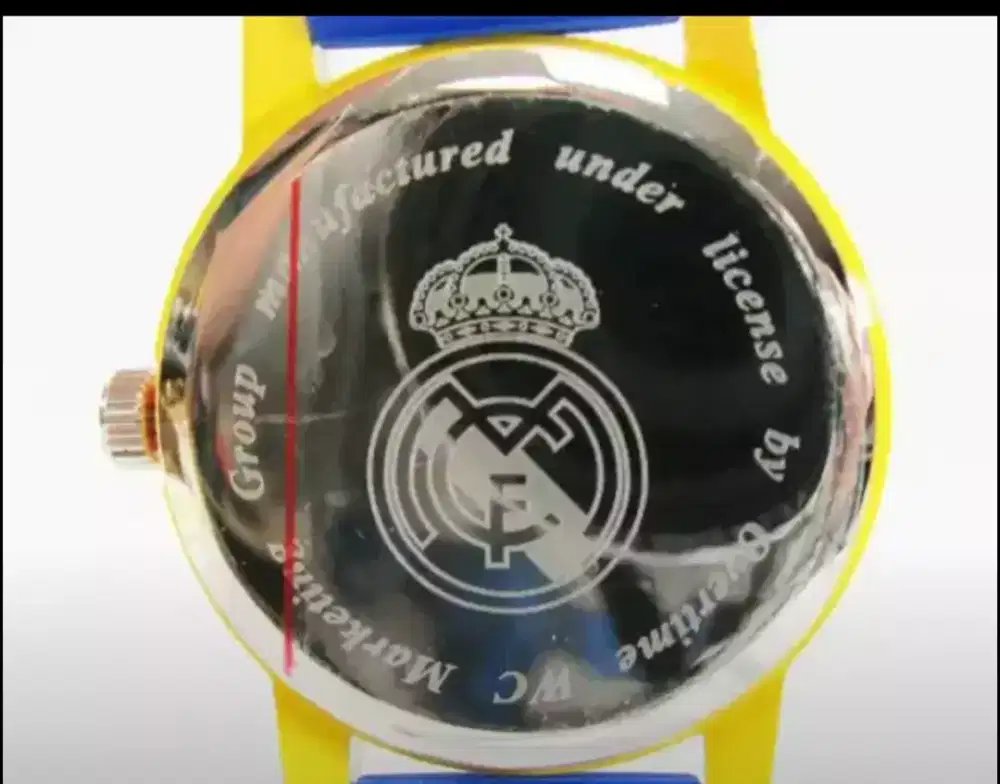 Jam bola real madrid