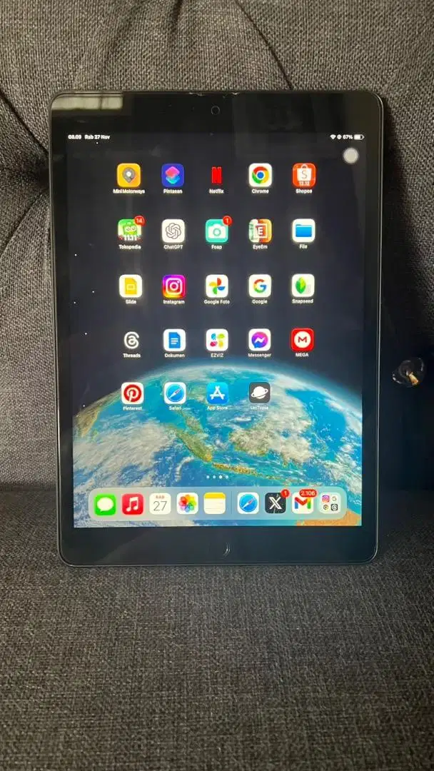 Jual santai ipad 9th 64 wifi only mulus inter