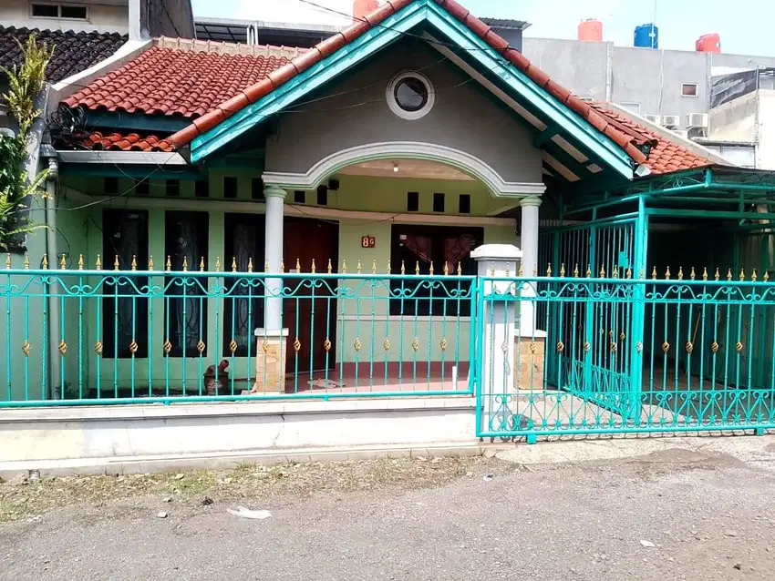 Dikontrakan rumah di belakang Borma Margahayu Raya