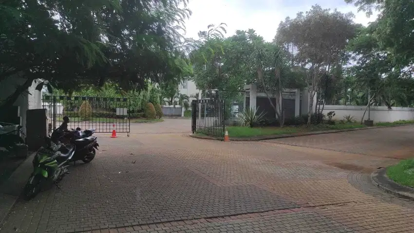 Kavling Penuh Gengsi Marina The Green, Lokasi Terbaik Depan Pintu Masu