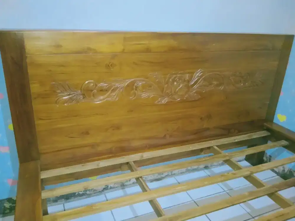 Tempat tidur jati 180x200 kokoh