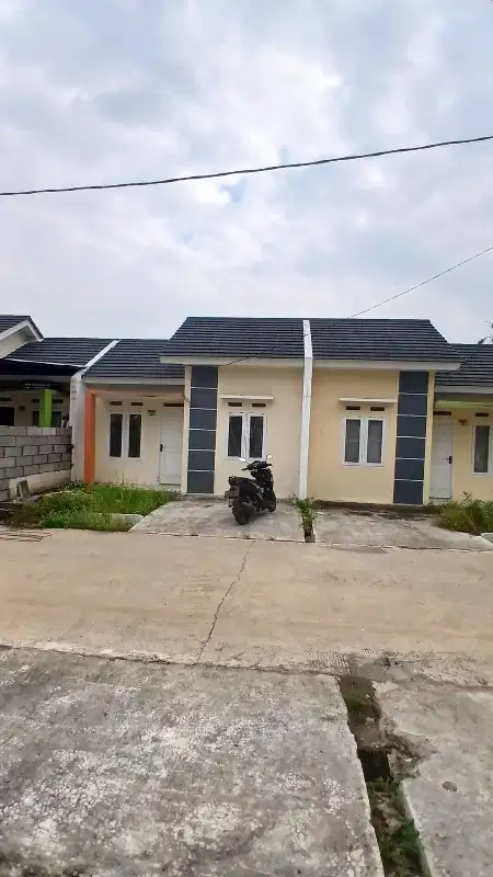 Rumah Dijual over kredit 35jt di perumahan pesona kahuripan 8