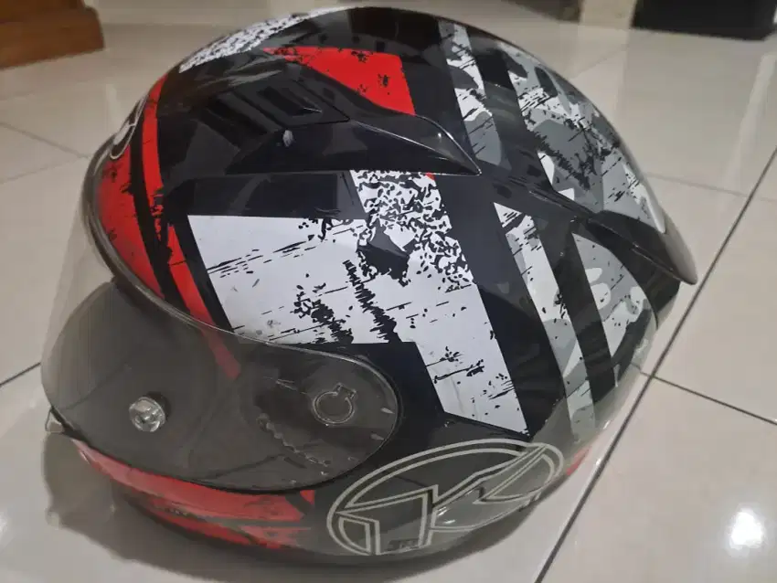 Helm KYT R10 Black-White-Red