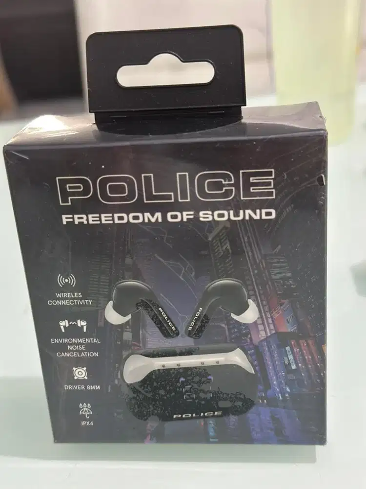 Earphones POLICE