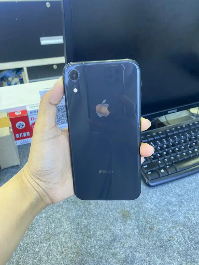 iphone xr 128GB ex ibox second