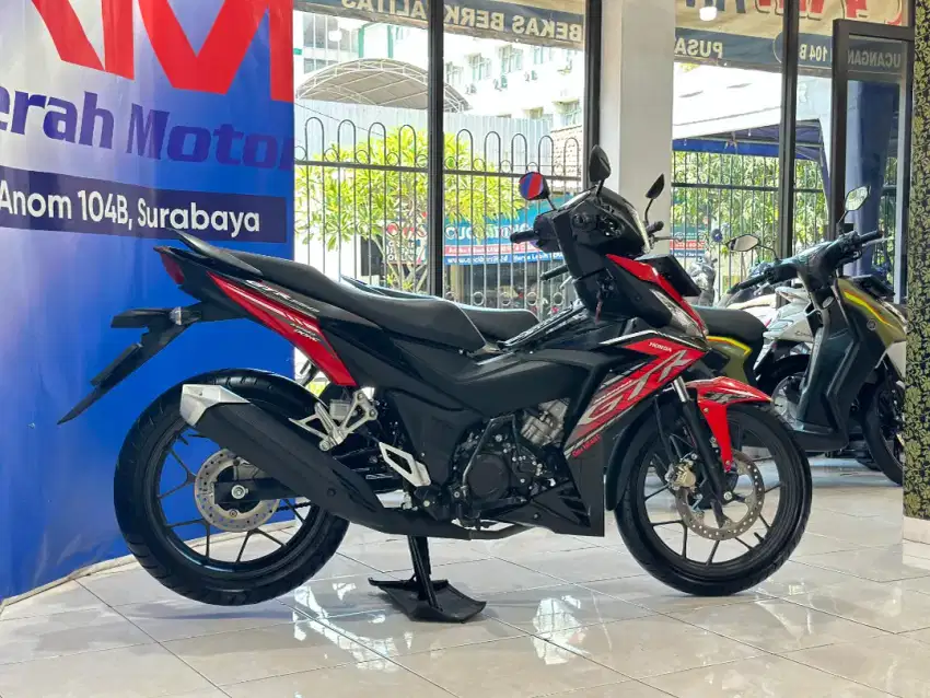 Honda Supra Gtr 150cc Thn 2023 km 7Rb Anugerah Motor Pucang..