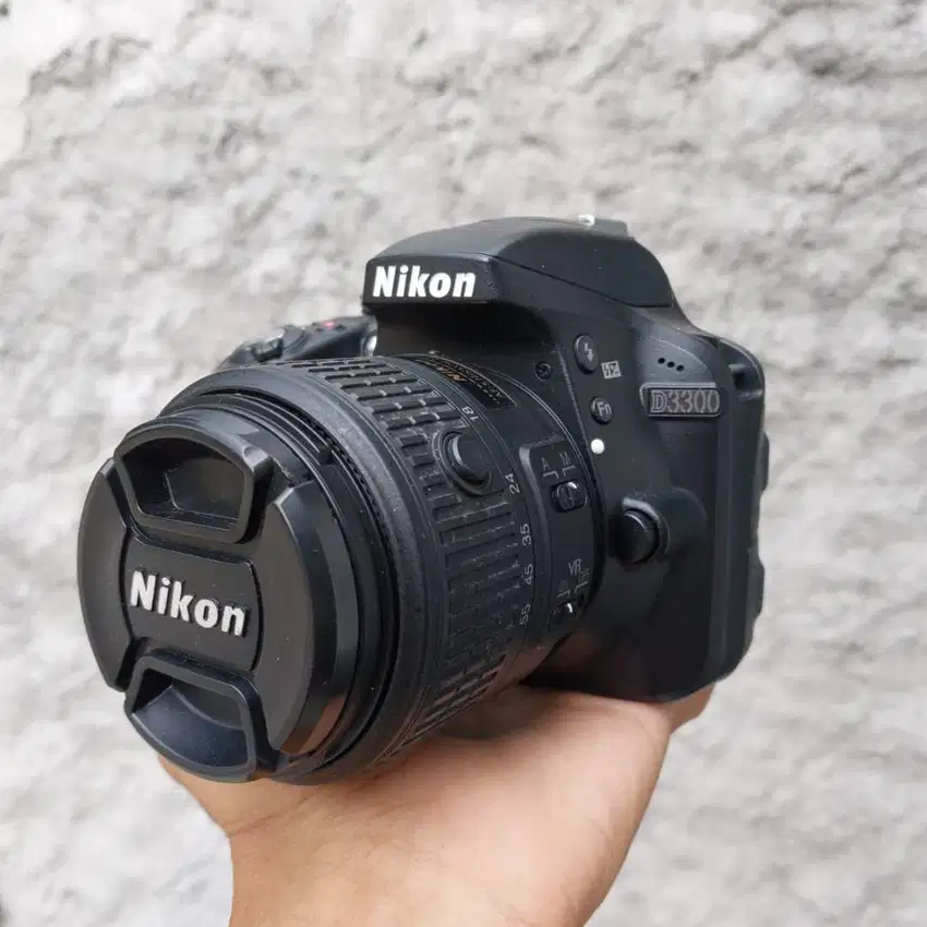 Nikon D3300 Lensa Kit