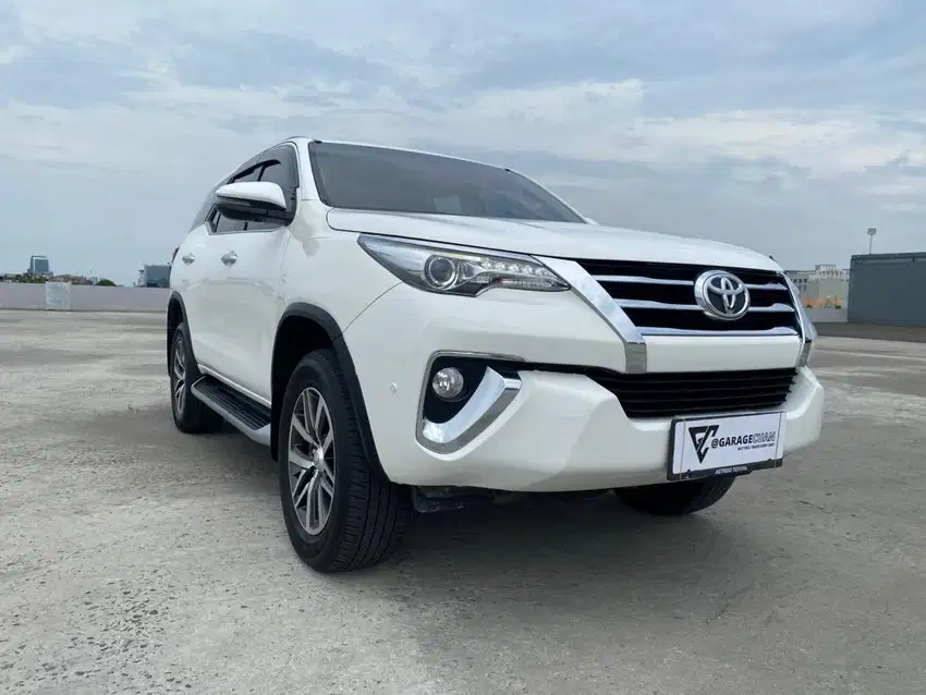 Toyota Fortuner 2.4 VRZ AT Diesel White DOUBLE DISK 2018 SIAP PAKAi