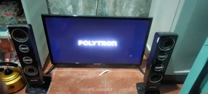 Tv Polytron 32inc sudah digital tinggal pasang pemencar