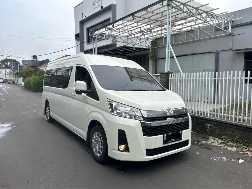 Hiace Premio 2022 kM 16 Ribu! Toyota Hi Ace diesel disel commuter bus