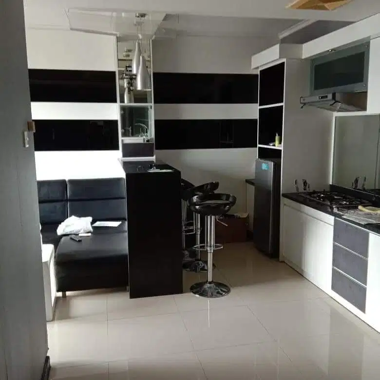 SEWA TAHUNAN APARTEMEN 1BR 52m2 LANTAI SEDANG WATERPLACE RESIDENCE