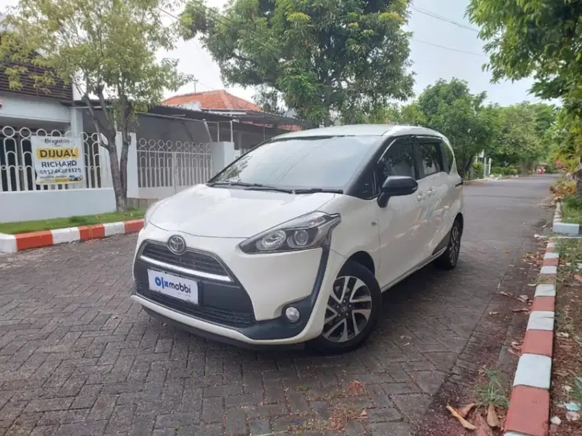 DP MINIM Toyota Sienta 1.5 V Bensin Matic 2017 Putih LZQ