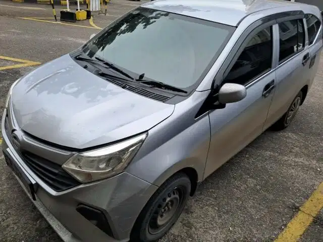 Daihatsu Sigra 1.2 X Bensin MT 2019 , Silver