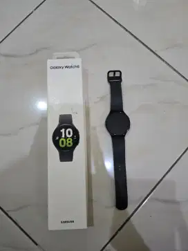 Samsung Galaxy Watch 5