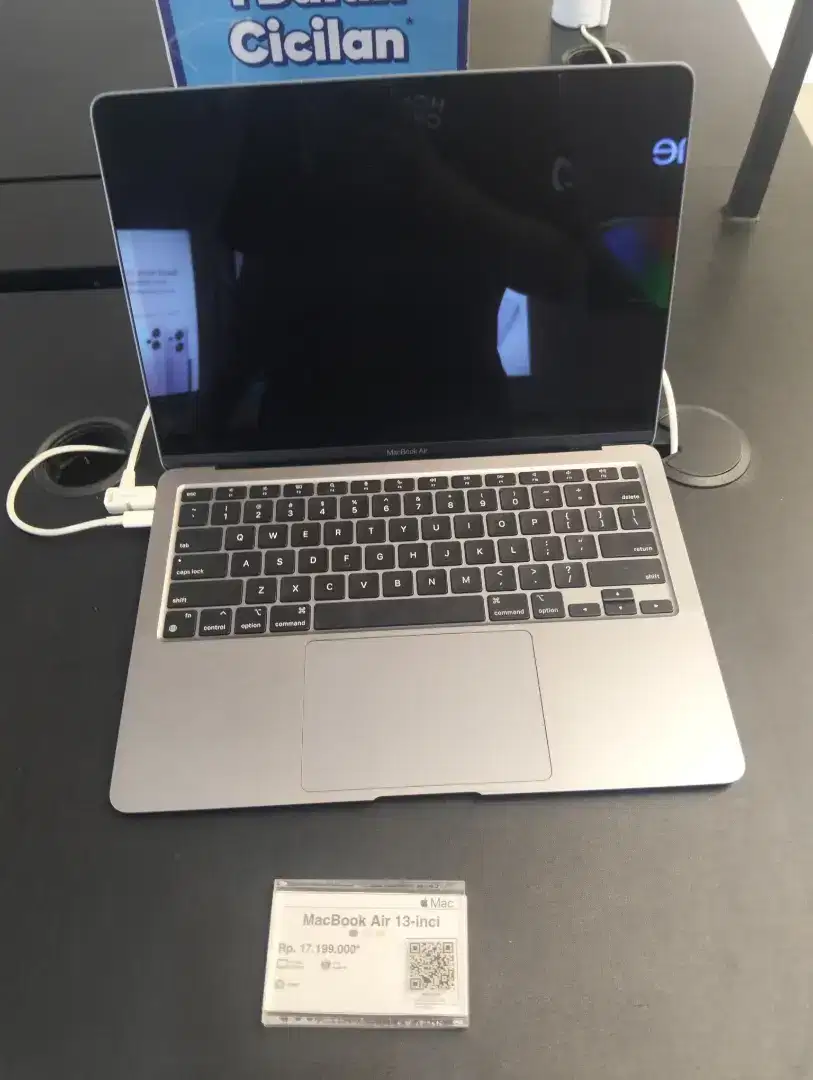 MacBook air 13 inch