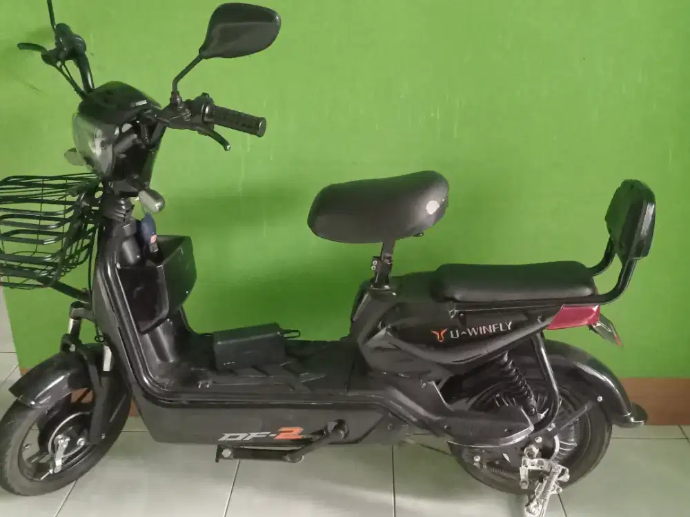 Jual selis uwinfly