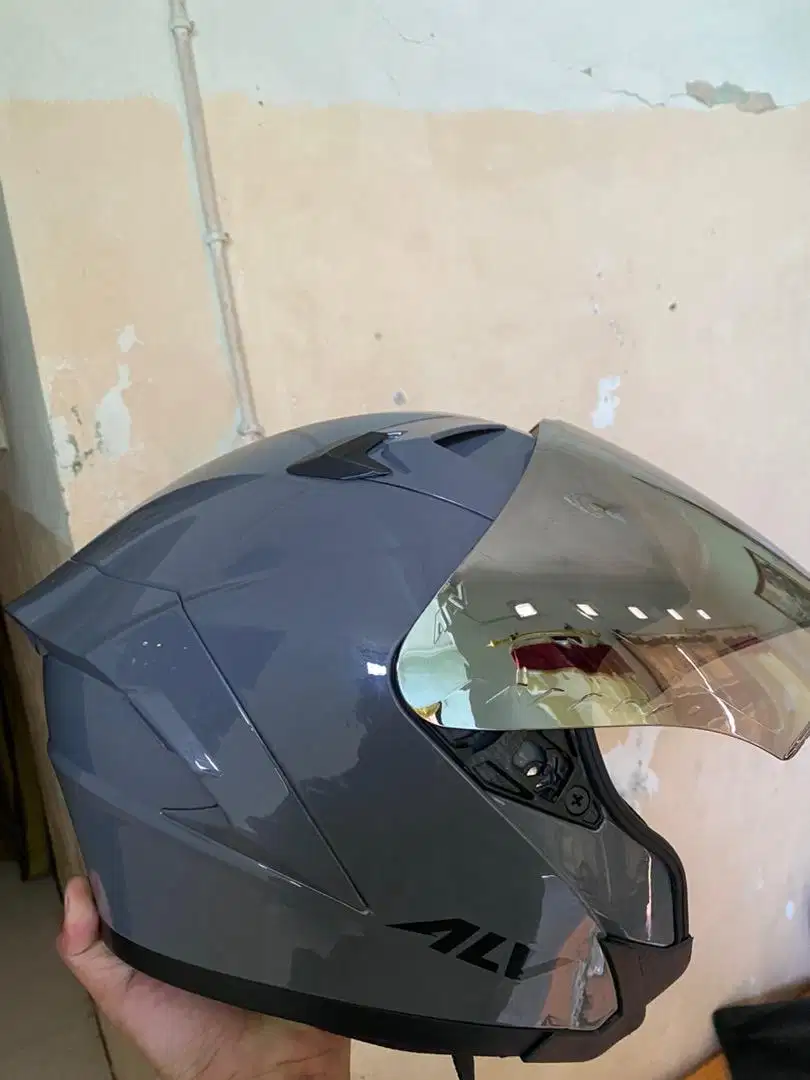 Helm Alv uk L baru