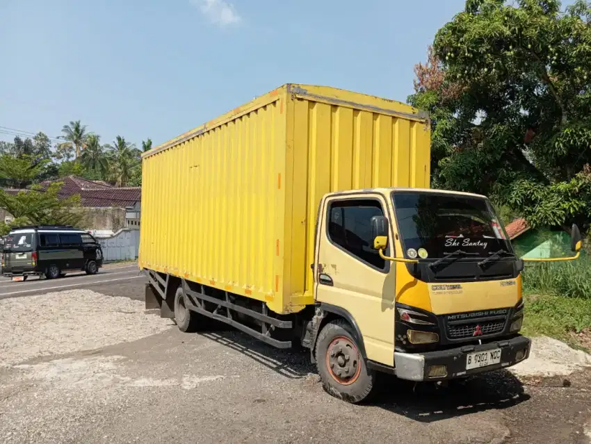 Jua Mitsubishi canter 2012