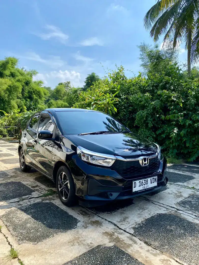 Honda Brio E matic 2024 cash km 4rb