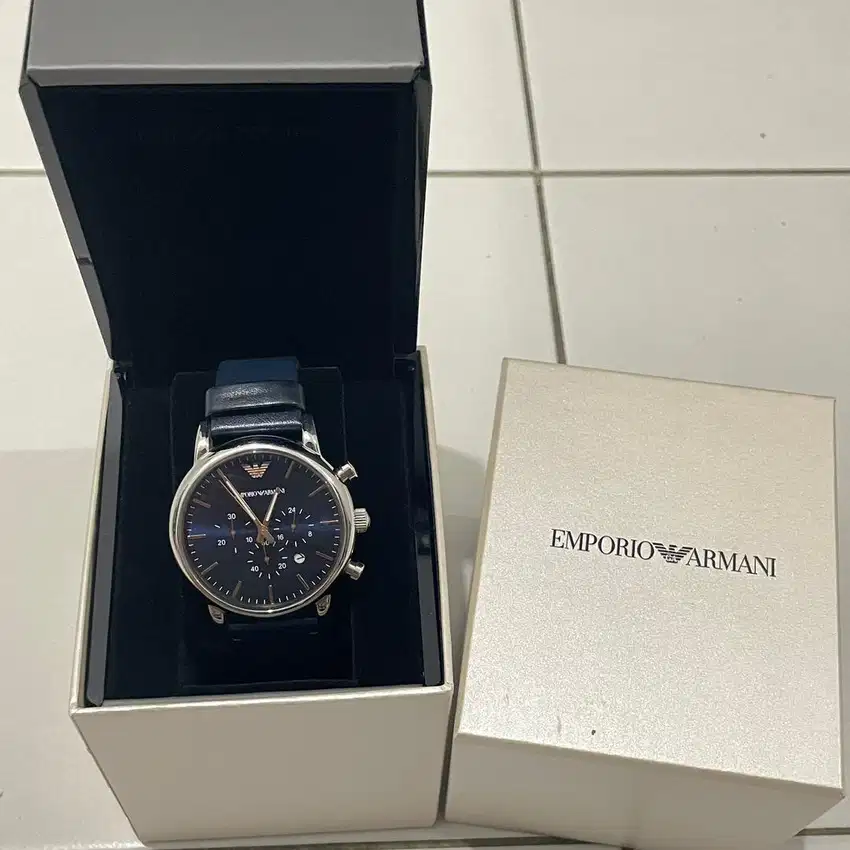 Jam Tangan Pria Emporio Armani AR-11451 Chronograph Leather Strap